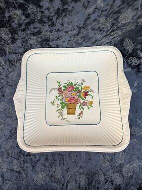 VTG Wedgwood Belmar Cake Plate Floral Square Handled Serving Platter Cottage